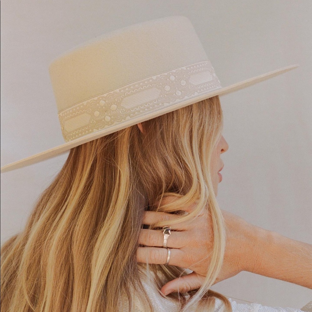 Lack of color (the Sierra) hat - size S (55 cm)